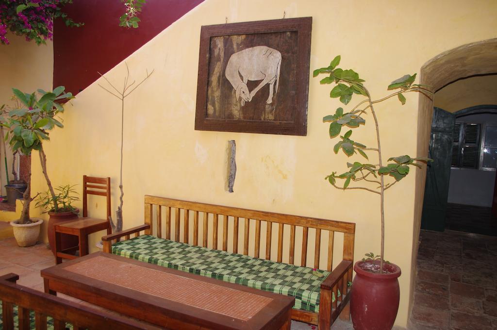 Maison Augustin Ly Gorée Quarto foto