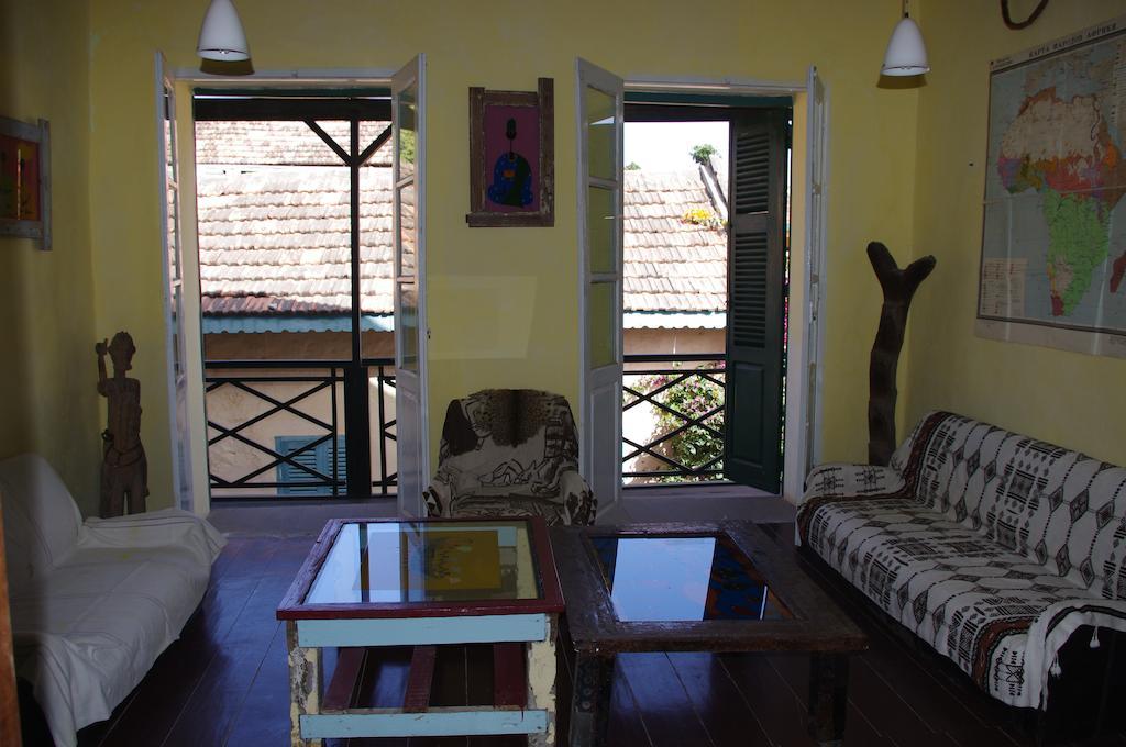 Maison Augustin Ly Gorée Quarto foto